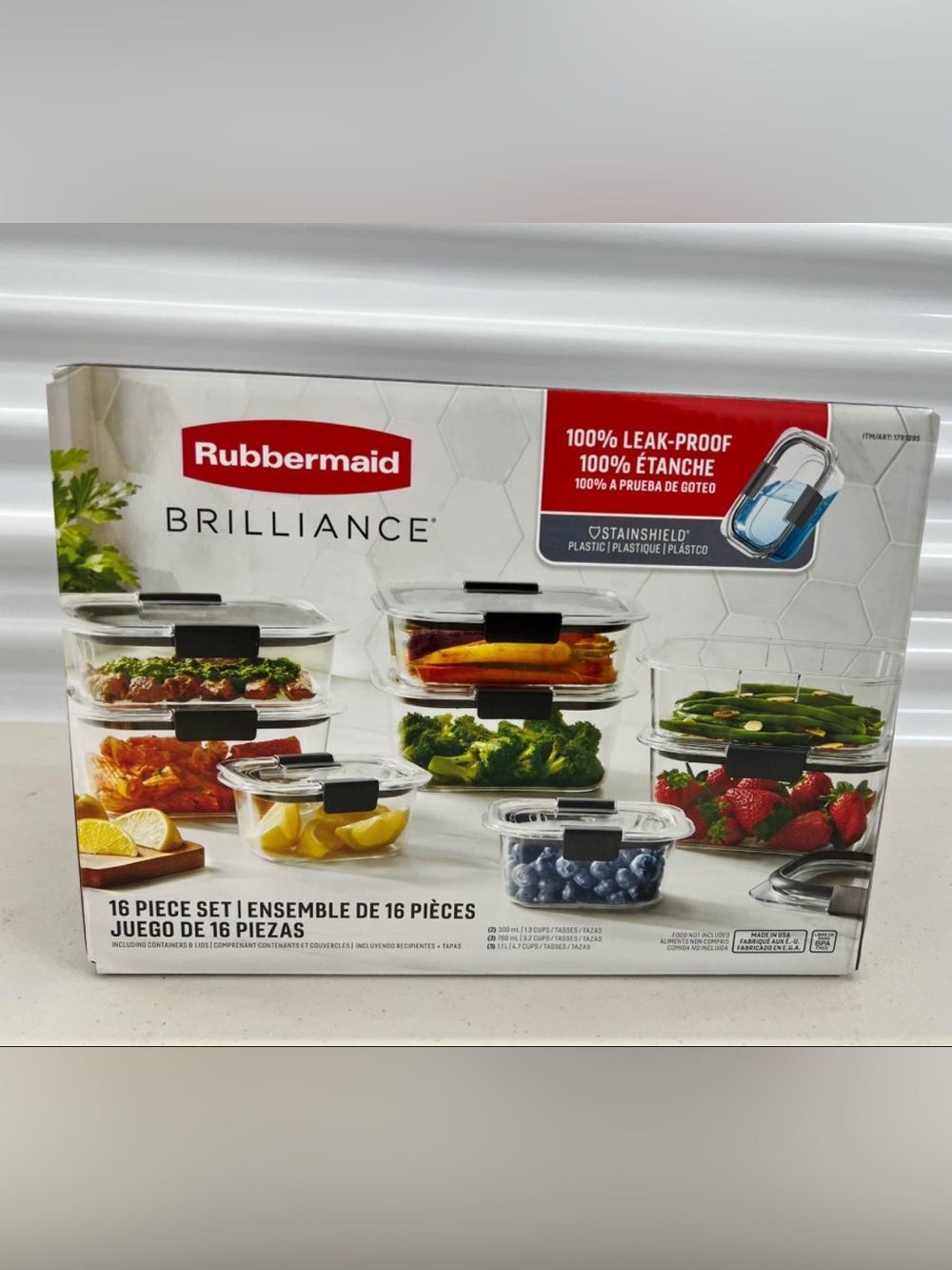 Rubbermaid Brilliance Clear Food Container with Black Latch 16 Piece Set
